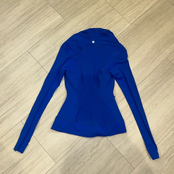 Lululemon Jacket - Picture 9 of 10